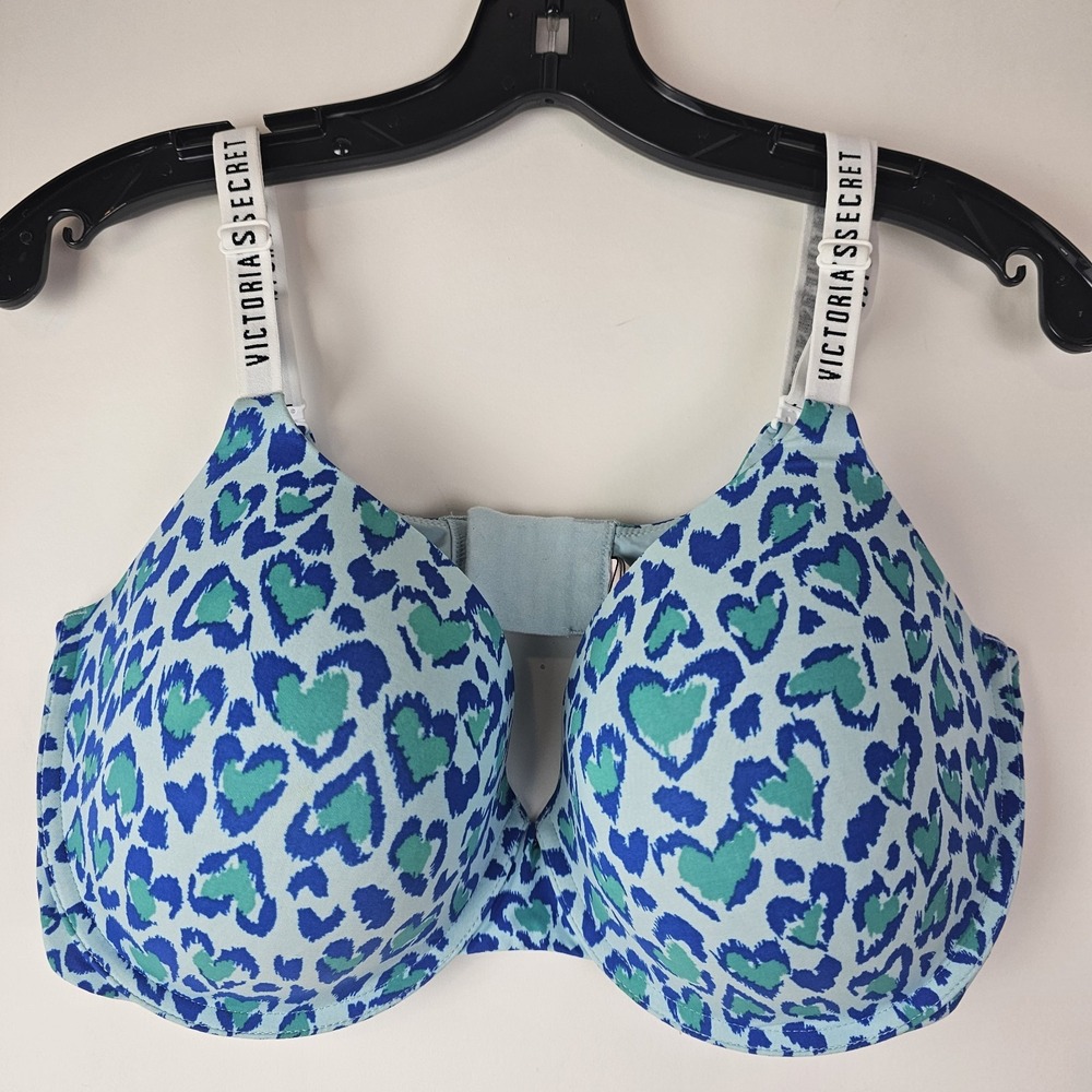 Victoria's Secret 38DDD Blue Animal Print Lightly Lined Demi Bra Logo‎ T-Shirt